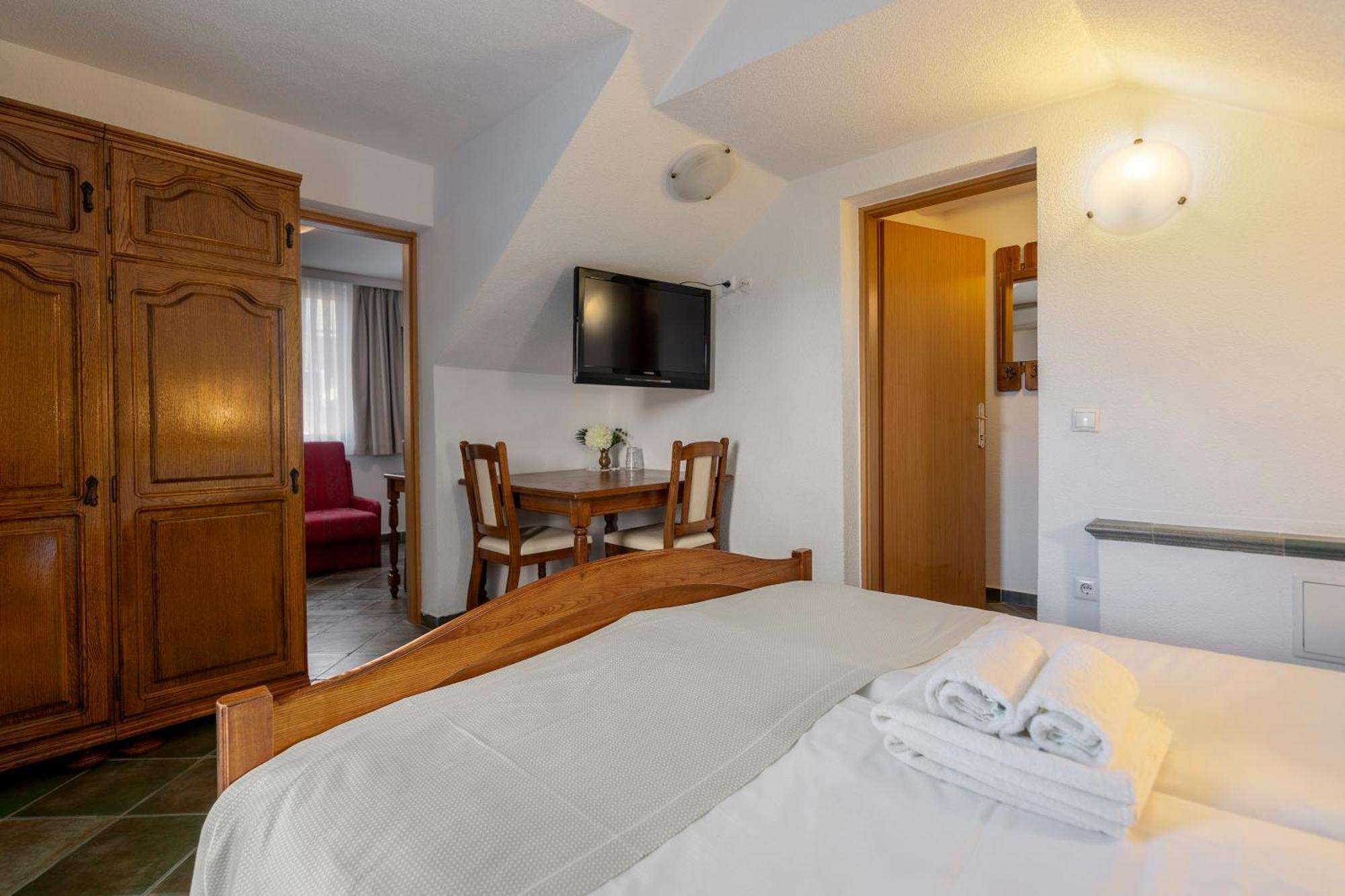 Jagodic Garni Hotel Cerklje na Gorenjskem Chambre photo